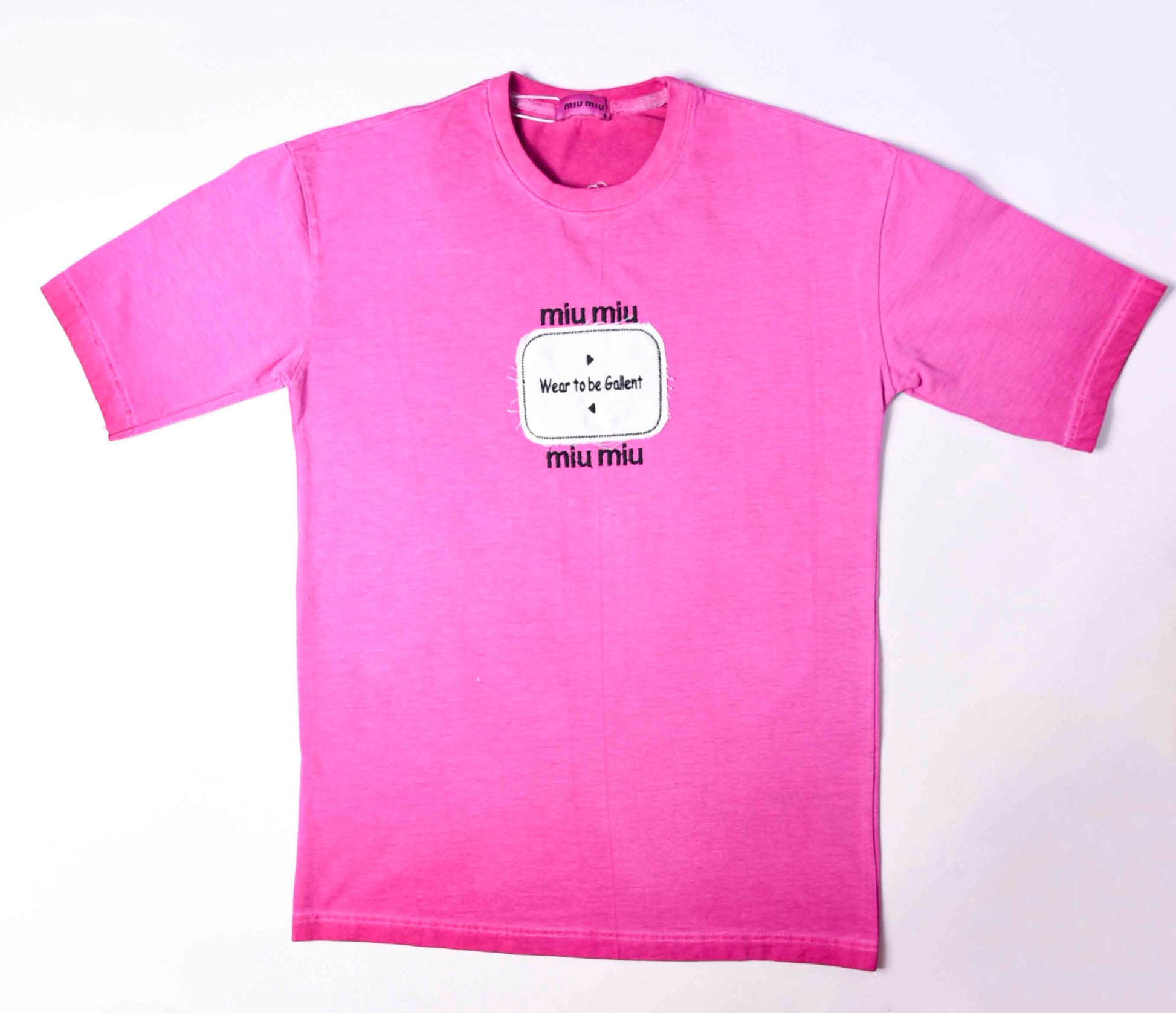 SHORT SLEEVE T-SHIRT